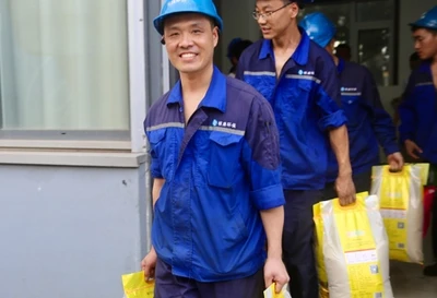 La empresa Hesheng ofrece beneficios del Festival de mediados de otoño a todos los empleados